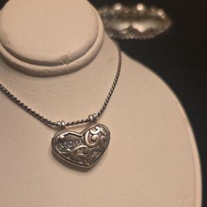 Sterling Silver 'Mom' Heart Pendant Necklace